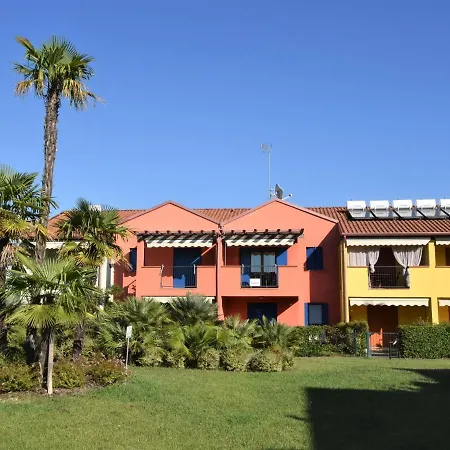 Apartment Locazione Turistica Trilo 6 Balcony *