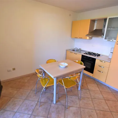 Locazione Turistica Trilo 6 Balcony * Λινιάνο Σαμπιαντόρο